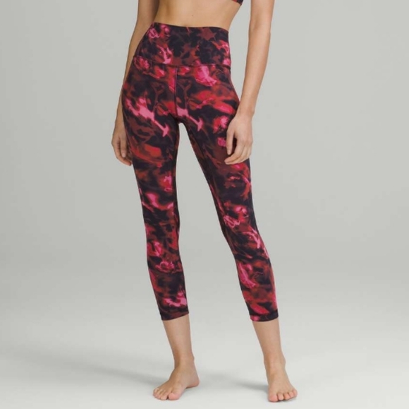SOLD Sz 8 Lululemon Align High-Rise Crop 25" Intensity Pink Blossom Multi Nulu. - Picture 3 of 9